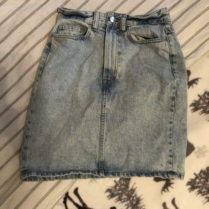 Women’s size 2 Jean skirt